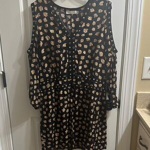Solitaire Black & Cream Open Shoukder Leaf Print Dress